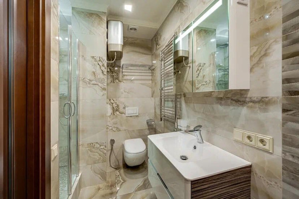 Продам трехкомнатную (3-комн.) квартиру, Краснобогатырская ул, 24к3, Москва г