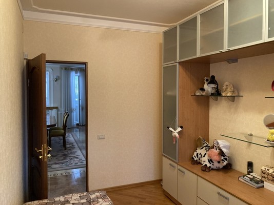 Продам трехкомнатную (3-комн.) квартиру, Крепостной пер, 101к214, Ростов-на-Дону г