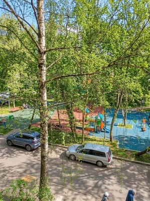 Продам трехкомнатную (3-комн.) квартиру, Домодедовская ул, 1к1, Москва г