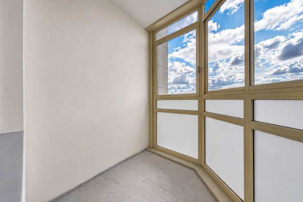 Продам трехкомнатную (3-комн.) квартиру, Ломоносовский пр-кт, 25к5, Москва г