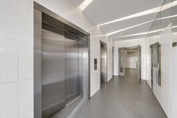 Продам трехкомнатную (3-комн.) квартиру, Ломоносовский пр-кт, 25к5, Москва г