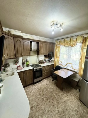 Продам двухкомнатную (2-комн.) квартиру, Таганрогская ул, 139/8, Ростов-на-Дону г