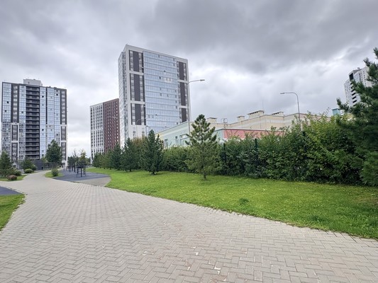 Продам двухкомнатную (2-комн.) квартиру, Детский проезд, 1к2, Казань г