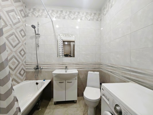 Продам однокомнатную (1-комн.) квартиру, Счастливый пер, 26, Мысхако с