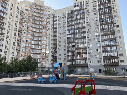 Продам однокомнатную (1-комн.) квартиру, Южная ул, 27, Новороссийск г