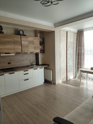 Продам двухкомнатную (2-комн.) квартиру, Таманская ул, 121к1, Анапа г