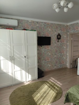 Продам двухкомнатную (2-комн.) квартиру, Таманская ул, 121к1, Анапа г