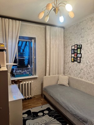 Продам многокомнатную квартиру, Бумажников пр-кт, 13, Сыктывкар г