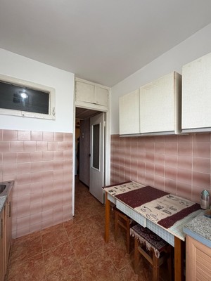 Продам двухкомнатную (2-комн.) квартиру, Ашурова ул, 28, Нальчик г