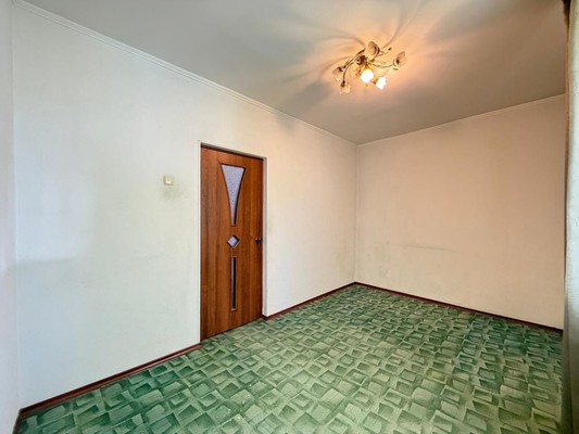 Продам двухкомнатную (2-комн.) квартиру, Горького ул, 53, Нальчик г