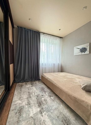 Продам трехкомнатную (3-комн.) квартиру, Крупской ул, 73, Смоленск г