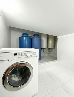 Продам многокомнатную квартиру, им.В.И.Ленина пр-кт, 51/50, Евпатория г