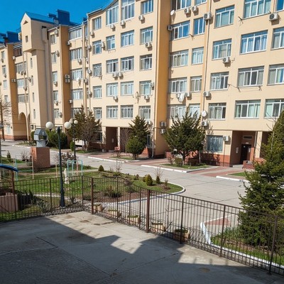 Продам многокомнатную квартиру, им.В.И.Ленина пр-кт, 51/50, Евпатория г