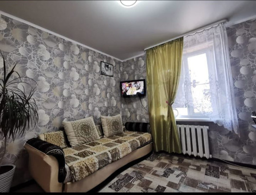 Продам двухкомнатную (2-комн.) квартиру, Волкова ул, 19, Ростов-на-Дону г