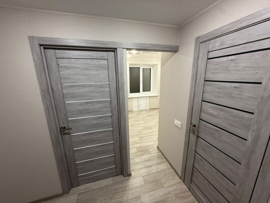Продам однокомнатную (1-комн.) квартиру, 34-й мкр, 1, Октябрьский г
