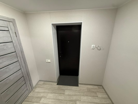 Продам однокомнатную (1-комн.) квартиру, 34-й мкр, 1, Октябрьский г