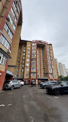 Продам трехкомнатную (3-комн.) квартиру, Павлюхина ул, 102ка, Казань г