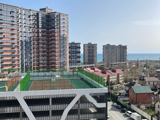Продам двухкомнатную (2-комн.) квартиру, Котанова ул, 4, Новороссийск г