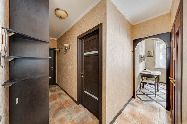 Продам двухкомнатную (2-комн.) квартиру, Шипиловская ул, 44/27, Москва г