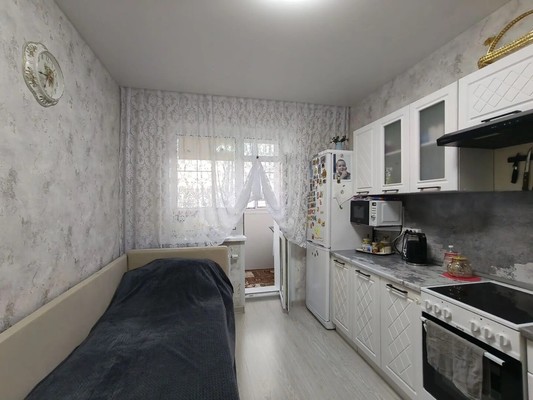 Продам однокомнатную (1-комн.) квартиру, Анны Коньковой ул, 10, Ханты-Мансийск г