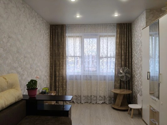 Продам однокомнатную (1-комн.) квартиру, Анны Коньковой ул, 10, Ханты-Мансийск г