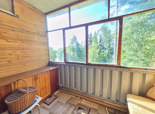 Продам трехкомнатную (3-комн.) квартиру, Пионерская ул, 2, Костомукша г