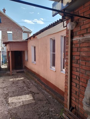 Продам дом, Каменобродская ул, 2/14, Ростов-на-Дону г, 0 км от города