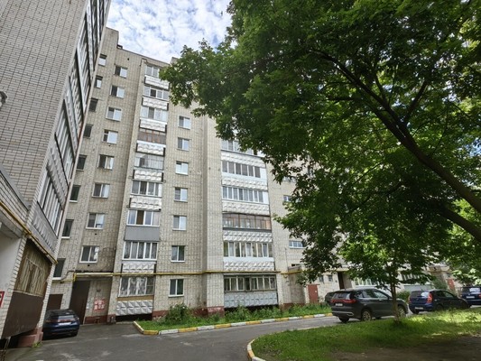 Продам однокомнатную (1-комн.) квартиру, Карагандинская ул, 6А, Казань г