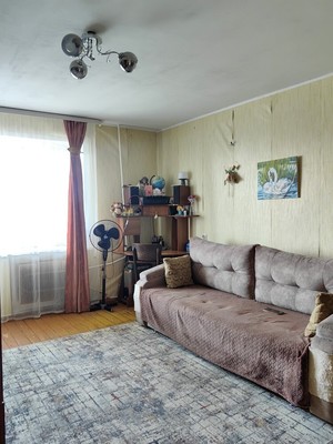 Продам однокомнатную (1-комн.) квартиру, Карагандинская ул, 6А, Казань г