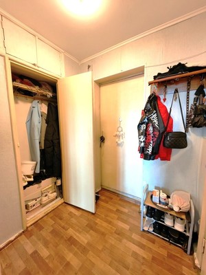 Продам однокомнатную (1-комн.) квартиру, Карагандинская ул, 6А, Казань г
