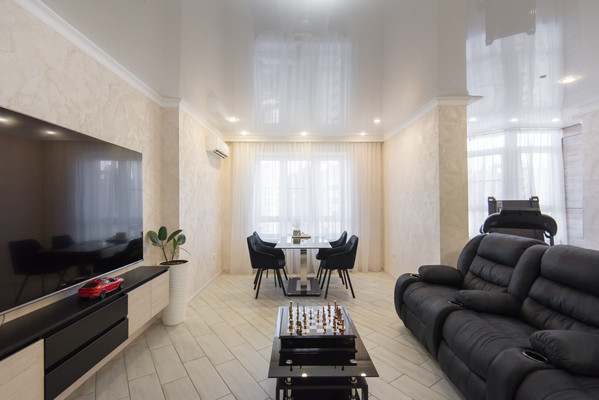 Продам трехкомнатную (3-комн.) квартиру, Береговая ул, 117Б, Ростов-на-Дону г