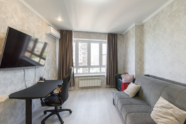 Продам трехкомнатную (3-комн.) квартиру, Береговая ул, 117Б, Ростов-на-Дону г