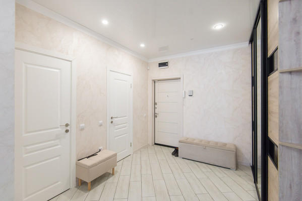 Продам трехкомнатную (3-комн.) квартиру, Береговая ул, 117Б, Ростов-на-Дону г