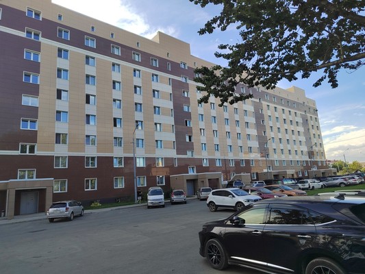 Продам двухкомнатную (2-комн.) квартиру, Мартовский пер, 8, Южно-Сахалинск г