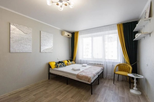 Продам однокомнатную (1-комн.) квартиру, Космонавтов пр-кт, 17к1, Ростов-на-Дону г