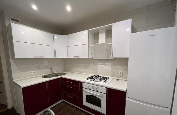 Продам двухкомнатную (2-комн.) квартиру, Космонавтов пр-кт, 9к2, Ростов-на-Дону г