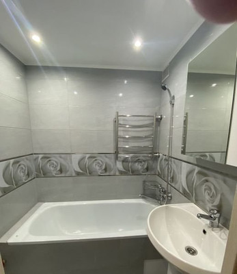 Продам двухкомнатную (2-комн.) квартиру, Космонавтов пр-кт, 9к2, Ростов-на-Дону г