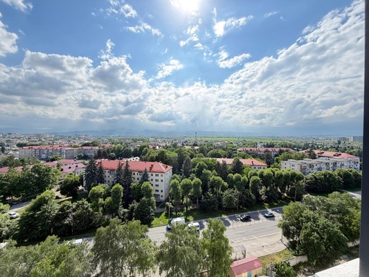Продам двухкомнатную (2-комн.) квартиру, Т.Идарова ул, 182, Нальчик г