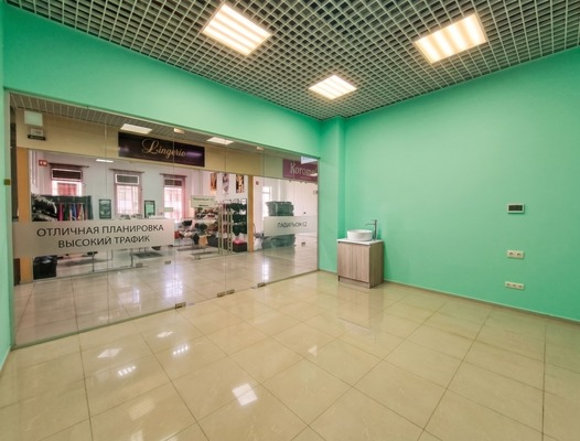Продам торговое помещение 27,6 м2, Генерала Острякова пр-кт, 64, Севастополь г