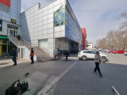 Продам торговое помещение 27,6 м2, Генерала Острякова пр-кт, 64, Севастополь г