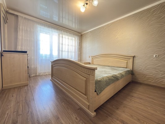 Продам двухкомнатную (2-комн.) квартиру, Советской Армии ул, 214, Армавир г