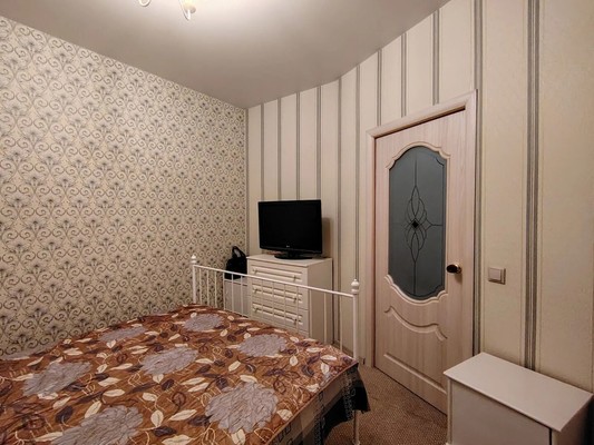 Продам двухкомнатную (2-комн.) квартиру, Триумфальная (МЖК Изумрудная долина тер) ул, 5, Солманово д