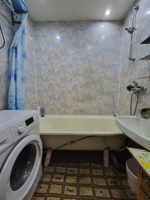 Продам двухкомнатную (2-комн.) квартиру, Калевала ул, 15, Костомукша г