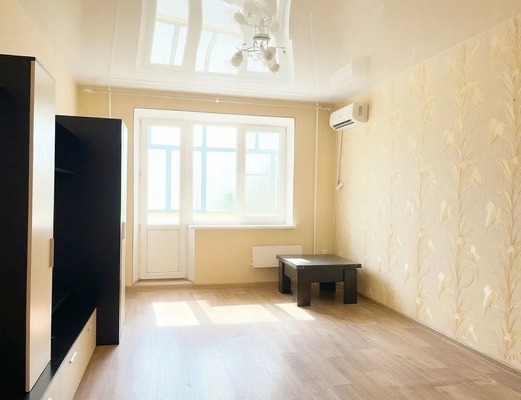 Продам трехкомнатную (3-комн.) квартиру, Видова ул, 173, Новороссийск г