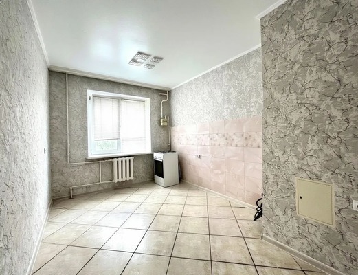 Продам трехкомнатную (3-комн.) квартиру, Видова ул, 173, Новороссийск г