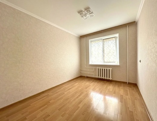Продам трехкомнатную (3-комн.) квартиру, Видова ул, 173, Новороссийск г