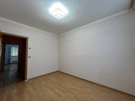 Продам трехкомнатную (3-комн.) квартиру, Видова ул, 173, Новороссийск г
