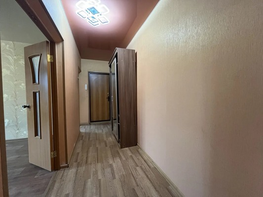Продам трехкомнатную (3-комн.) квартиру, Видова ул, 173, Новороссийск г