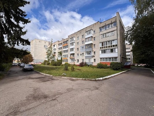 Продам двухкомнатную (2-комн.) квартиру, Горбатова ул, 19, Брянск г
