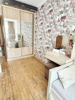 Продам трехкомнатную (3-комн.) квартиру, Шаумяна ул, 34, Туапсе г